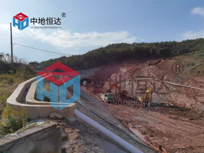 金甬铁路面前山1号隧道口边坡自动化监测「监测案例」