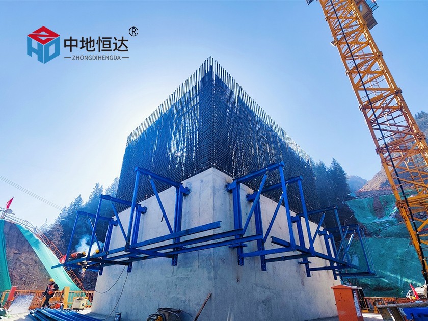 青海爬模应变监测项目案例